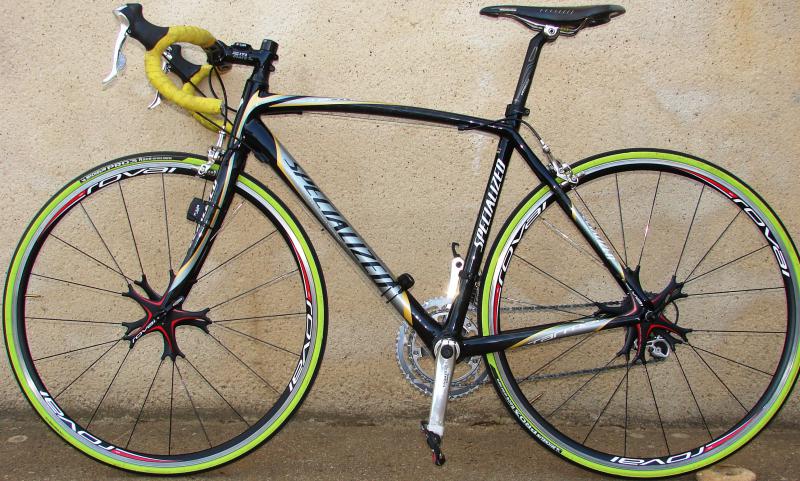 Vlo Specialized Tarmac Pro carbone avec roues ROVAL