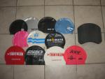 Lot de bonnets de natation neufs